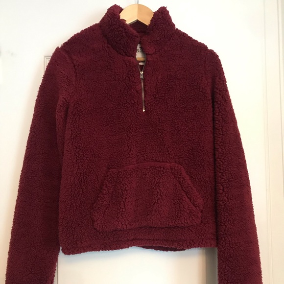 Hollister Tops - Hollister Sherpa Quarter Zip. Size Medium.